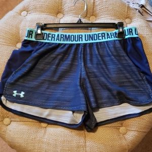 Womens Under Armour Heat Gear shorts sz Lg
